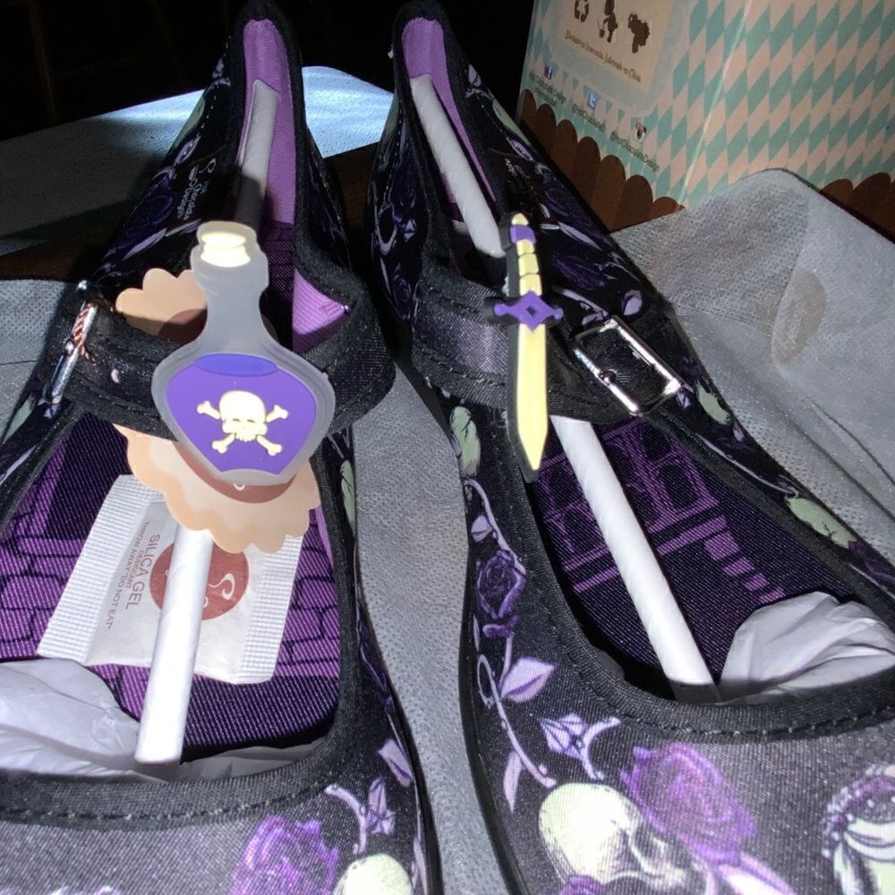 Hot Chocolate Romeo & Juliet Mary Janes - Picture 3 of 7